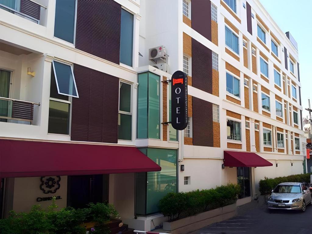 Chinotel Phuket Exterior photo